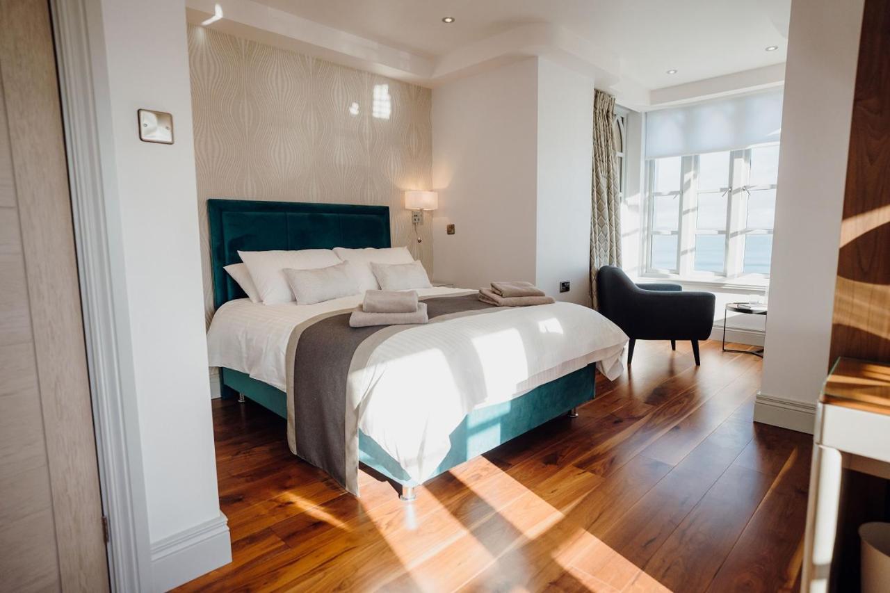 Ocean House, Tenby Extérieur photo
